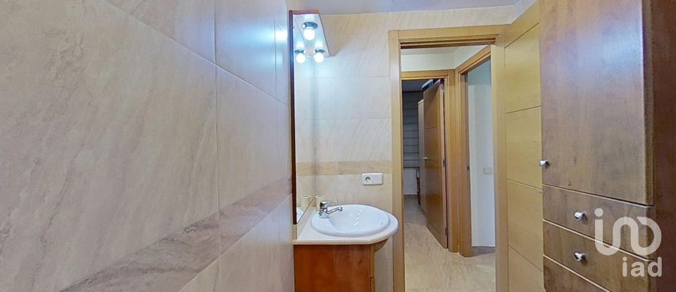 Duplex 3 chambres de 96 m² à Deltebre (43580)