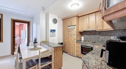 Apartment 2 bedrooms of 77 m² in Aios (36990)