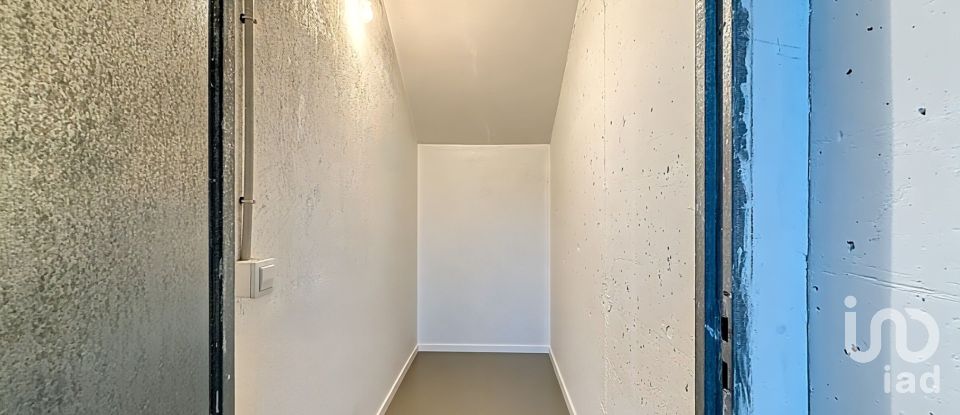 Piso 2 habitaciones de 77 m² en Aios (36990)