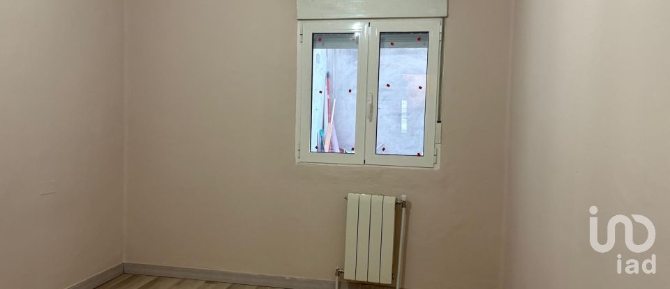 Piso 3 habitaciones de 87 m² en León (24009)