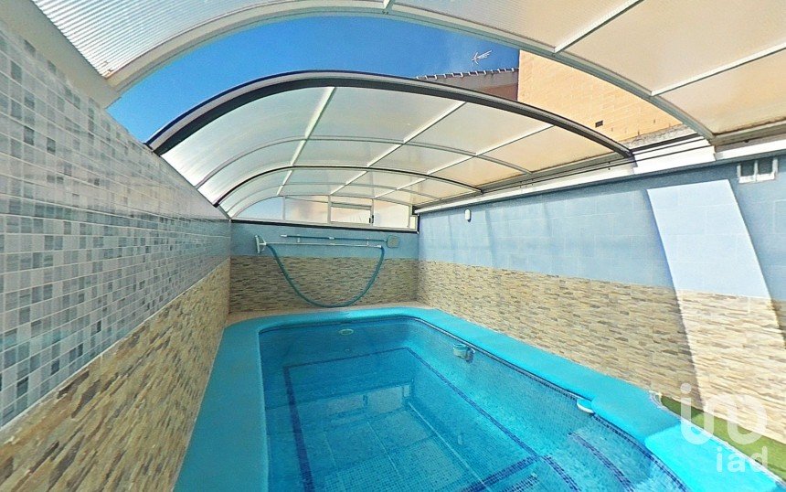 Casa de muntanya 4 habitacions de 222 m² a Ontígola (45340)