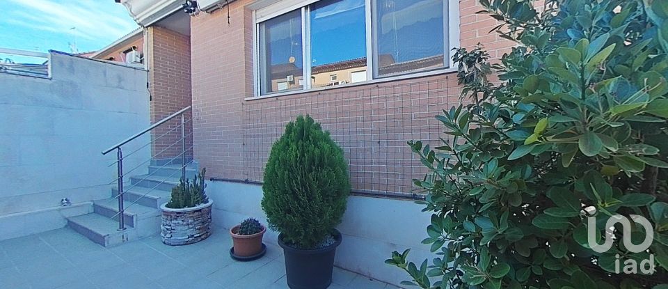 Casa de muntanya 4 habitacions de 222 m² a Ontígola (45340)