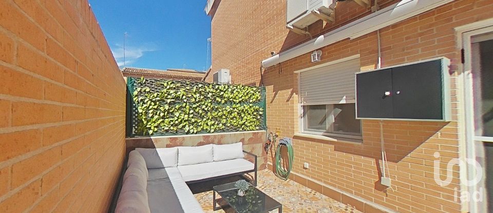 Casa de muntanya 4 habitacions de 222 m² a Ontígola (45340)