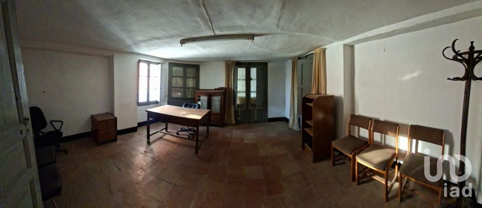 House 10 bedrooms of 400 m² in Graus (22430)