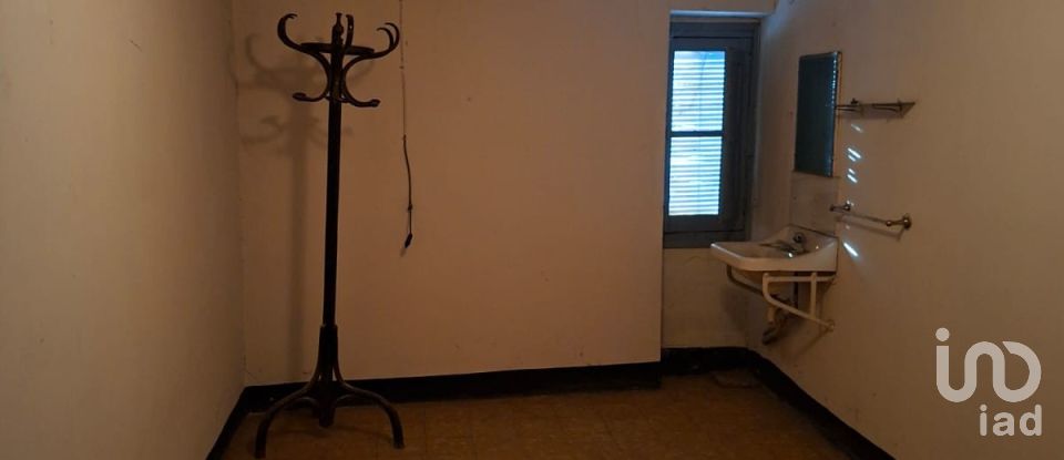 House 10 bedrooms of 400 m² in Graus (22430)