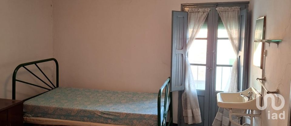 House 10 bedrooms of 400 m² in Graus (22430)