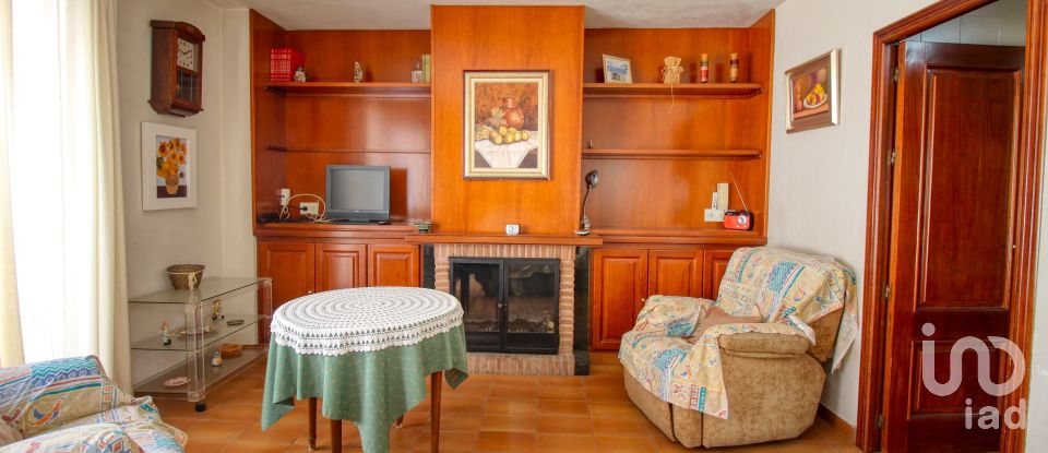 Piso 5 habitaciones de 307 m² en Oliva (46780)