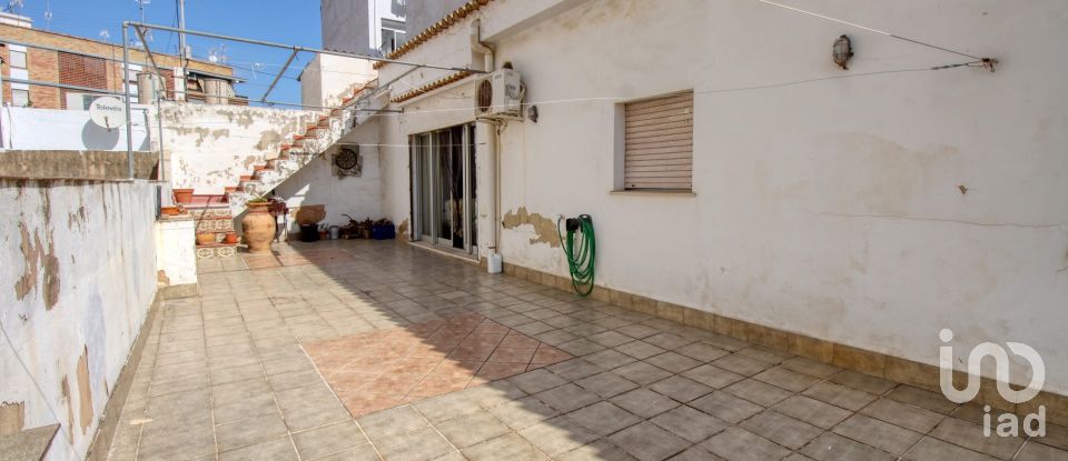 Piso 5 habitaciones de 307 m² en Oliva (46780)