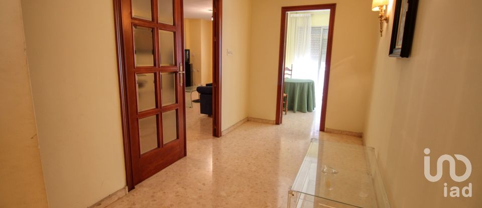 Piso 5 habitaciones de 307 m² en Oliva (46780)