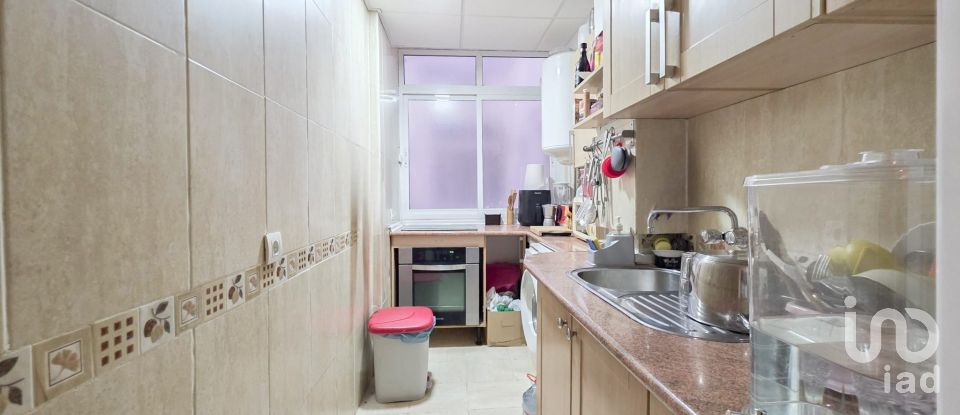 Pis 3 habitacions de 55 m² a Málaga (29013)