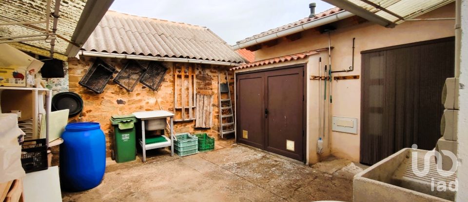 Restaurant de 284 m² à Murias de Rechivaldo (24718)