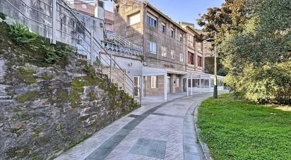 Apartment 6 bedrooms of 221 m² in Portonovo (36970)