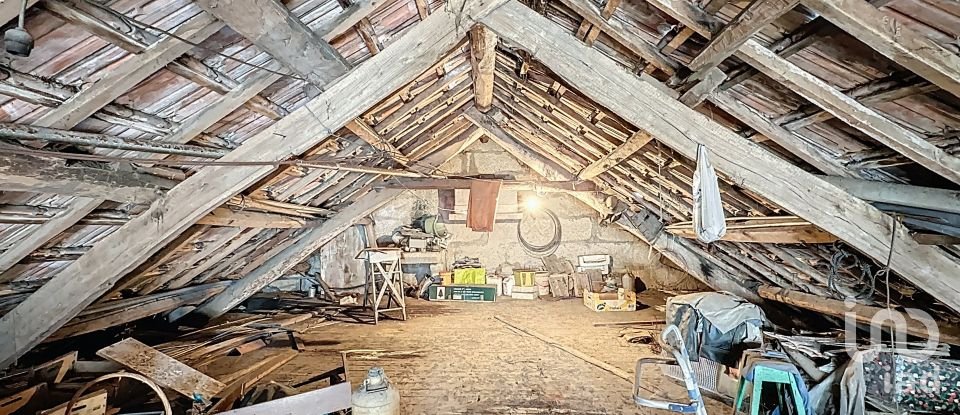 Piso 6 habitaciones de 221 m² en Portonovo (36970)