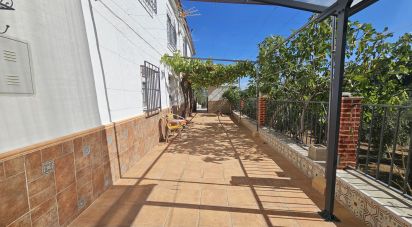 Casa rústica 5 habitacions de 256 m² a Montefrío (18270)