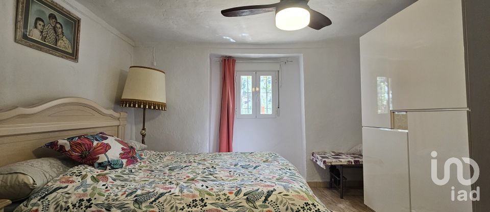 Casa rústica 5 habitaciones de 256 m² en Montefrío (18270)