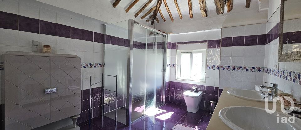 Casa rústica 5 habitaciones de 256 m² en Montefrío (18270)
