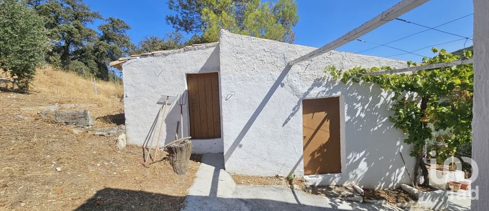 Casa rústica 5 habitaciones de 256 m² en Montefrío (18270)