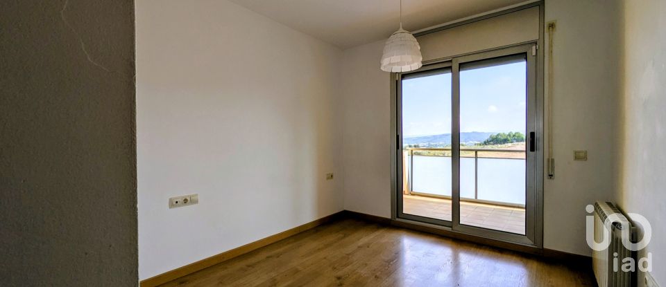 Dúplex 3 habitacions de 116 m² a Sant Fruitós de Bages (08272)