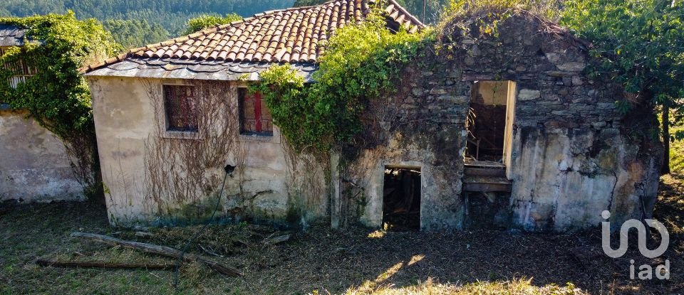 Lodge 0 bedrooms of 160 m² in Cerdido (15530)