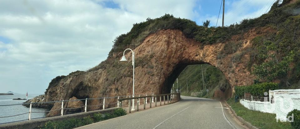 Casa 4 habitacions de 200 m² a Lloreda (33418)