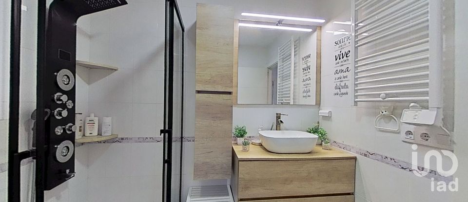 Apartment 3 bedrooms of 71 m² in Chipiona (11550)