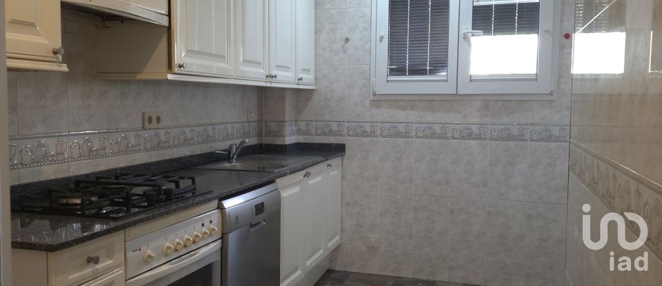 Apartment 3 bedrooms of 90 m² in Castelldefels (08860)