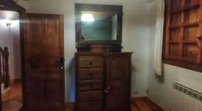 Village house 6 bedrooms of 240 m² in Santa Cruz del Valle Urbión (09268)