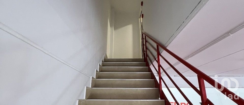 Immeuble de 452 m² à Alcalá de Henares (28806)