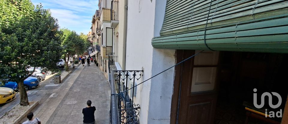 Casa 13 habitaciones de 647 m² en Graus (22430)