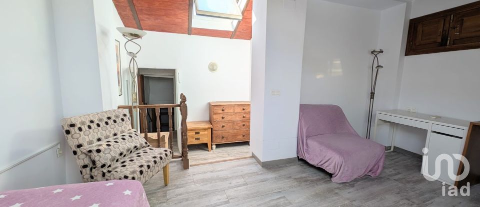 Village house 4 bedrooms of 210 m² in Archidona (29300)