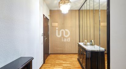 Piso 4 habitaciones de 136 m² en Barcelona (08010)