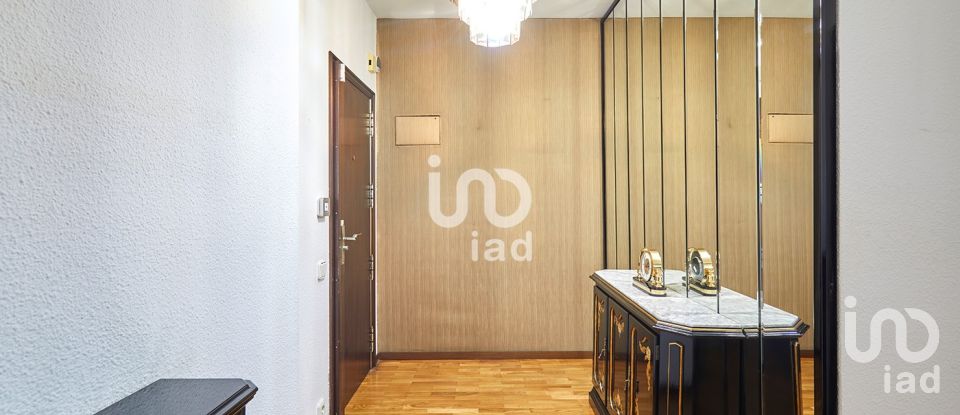 Pis 4 habitacions de 136 m² a Barcelona (08010)