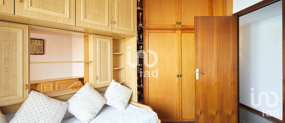 Pis 4 habitacions de 136 m² a Barcelona (08010)