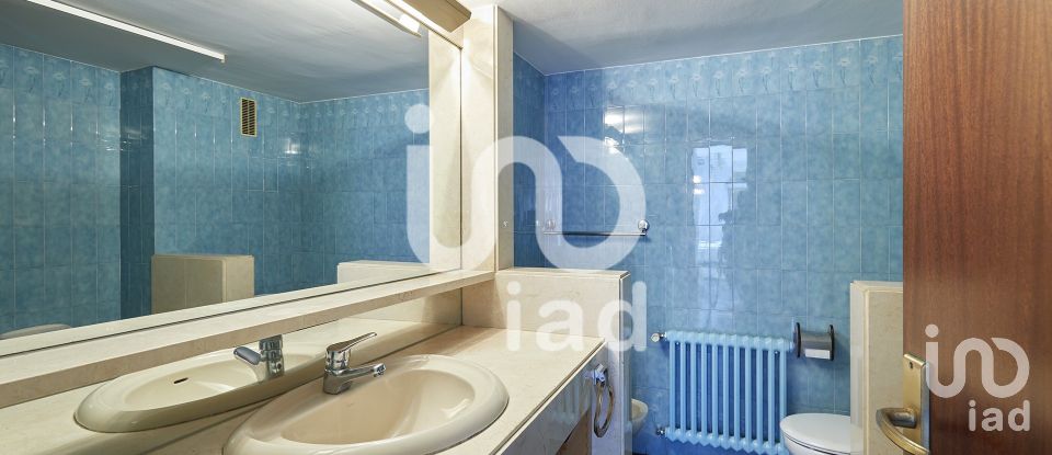 Pis 4 habitacions de 136 m² a Barcelona (08010)