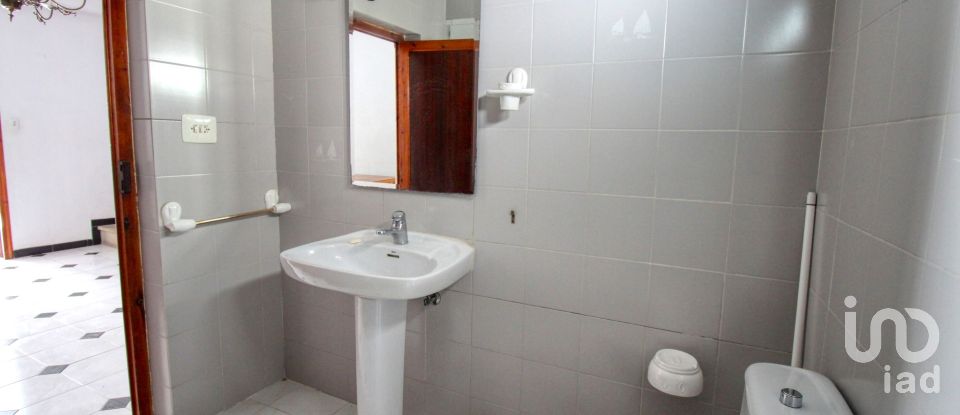 Maison de village 4 chambres de 186 m² à Oliva (46780)