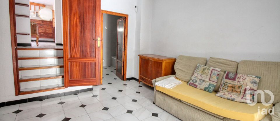 Maison de village 4 chambres de 186 m² à Oliva (46780)