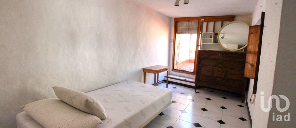 Maison de village 4 chambres de 186 m² à Oliva (46780)