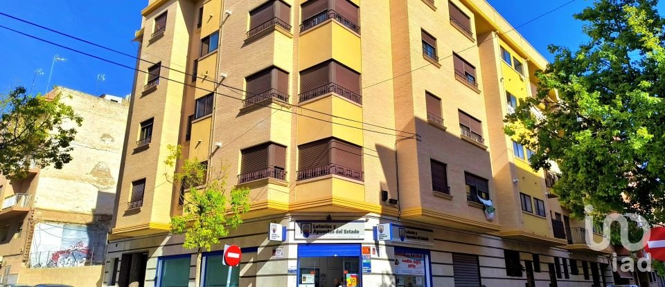 Pis 1 habitació de 55 m² a Elx/Elche (03205)