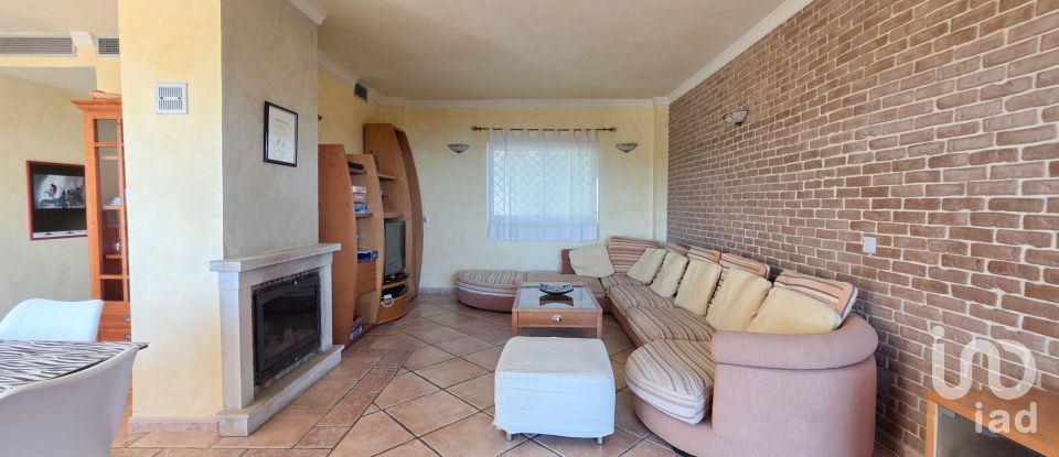 Dúplex 4 habitacions de 183 m² a Málaga (29018)