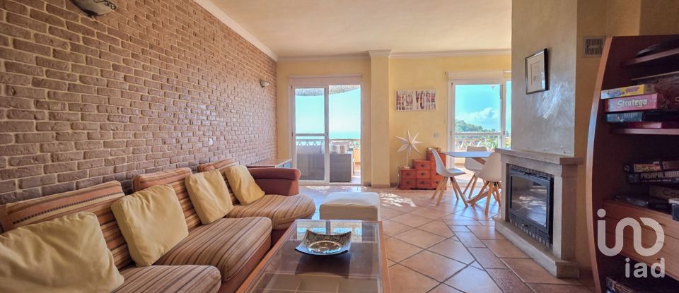 Dúplex 4 habitacions de 183 m² a Málaga (29018)