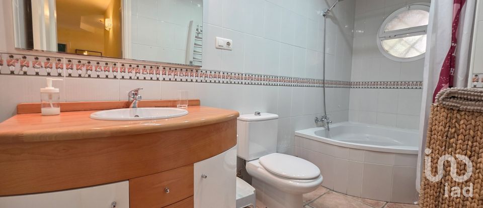 Dúplex 4 habitacions de 183 m² a Málaga (29018)