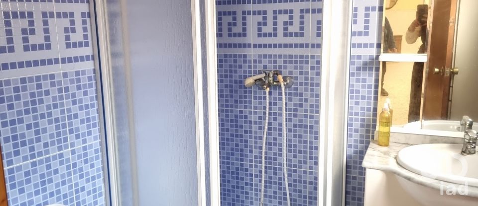 Casa/villa 1 habitació de 137 m² a Salinas (03638)