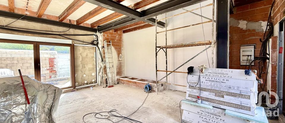 Casa 3 habitacions de 196 m² a La Vall D' Ebo (03789)