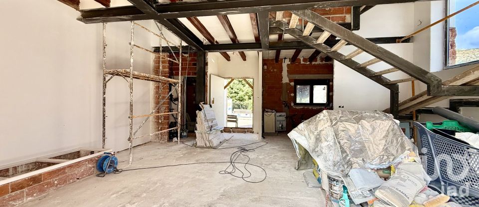 Casa 3 habitacions de 196 m² a La Vall D' Ebo (03789)