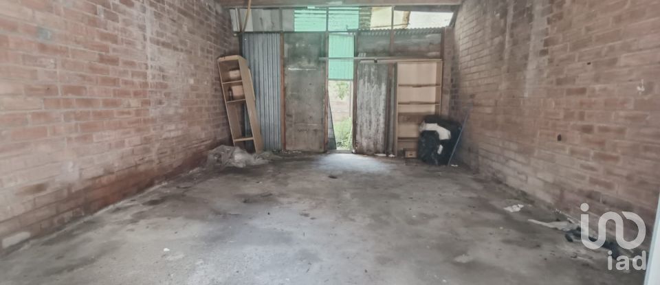 Terreny de 95 m² a Les Roquetes (08812)