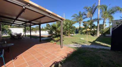 Chalet 13 habitaciones de 555 m² en Chiclana de la Frontera (11130)