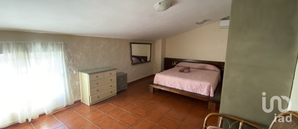 Chalet 13 habitaciones de 555 m² en Chiclana de la Frontera (11130)