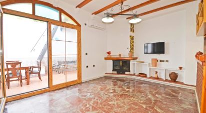 Habitatge unifamiliar 4 habitacions de 314 m² a Sax (03630)