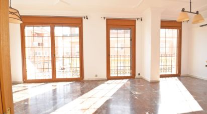 Apartment in house  4 bedrooms of 314 m² in Sax (03630)