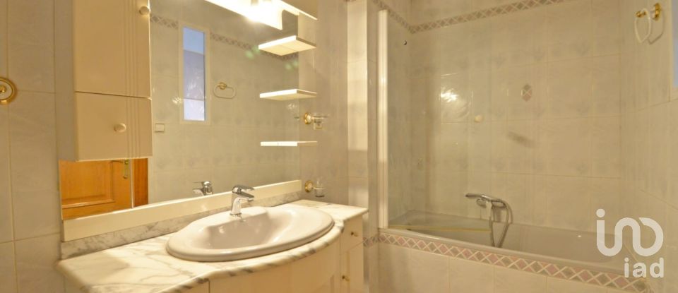 Appartement en maison 4 chambres de 314 m² à Sax (03630)